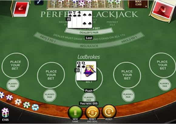In-game action from Perfect Blackjack by Playtech.
